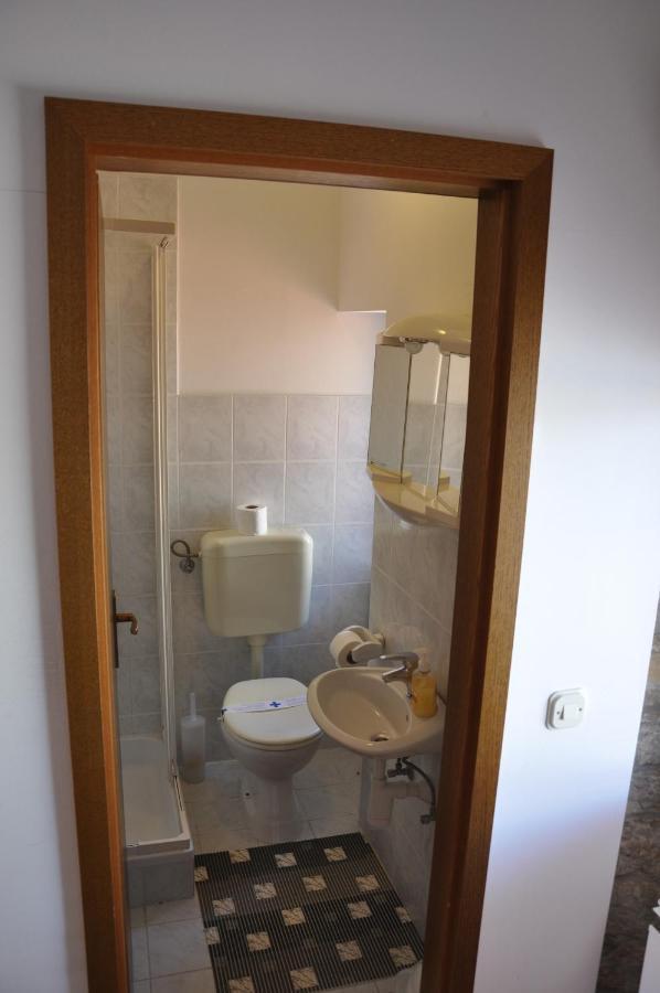 Rooms Svalina (Adults Only) Groznjan Exterior photo