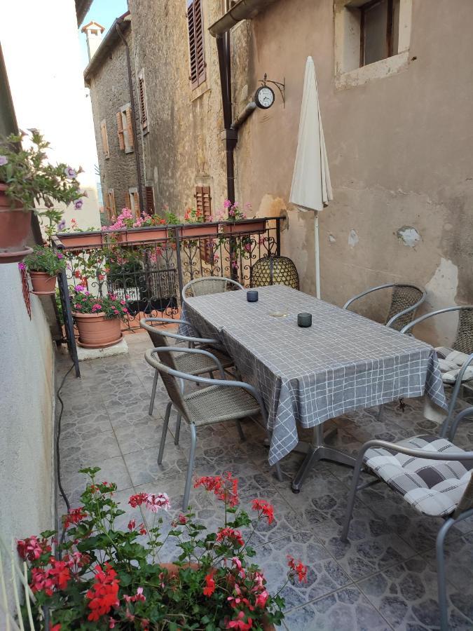 Rooms Svalina (Adults Only) Groznjan Exterior photo