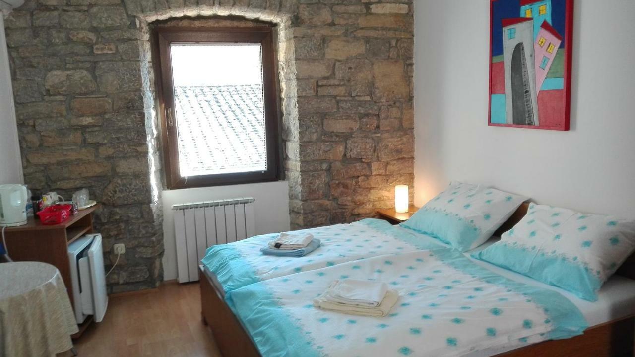 Rooms Svalina (Adults Only) Groznjan Exterior photo