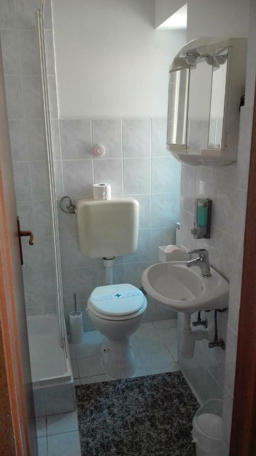 Rooms Svalina (Adults Only) Groznjan Exterior photo
