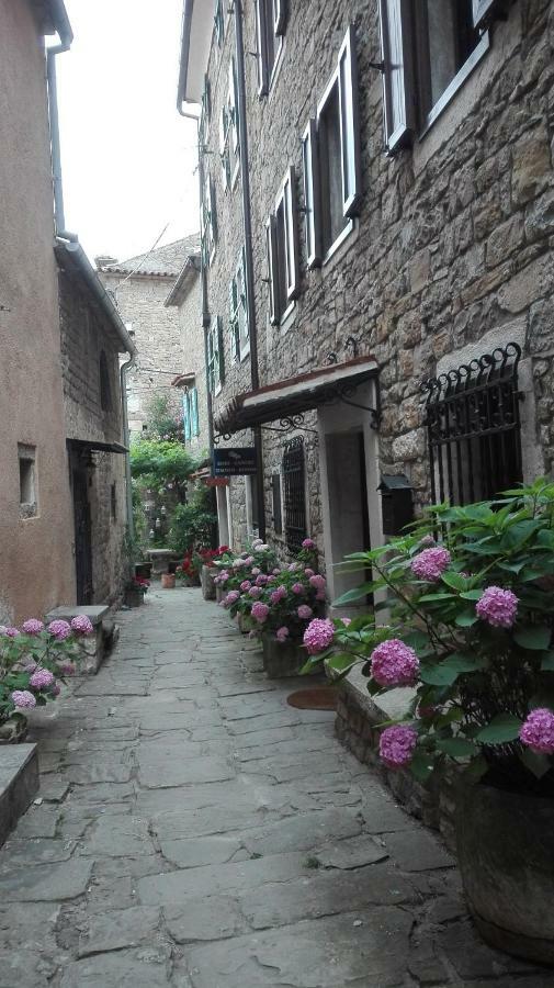 Rooms Svalina (Adults Only) Groznjan Exterior photo